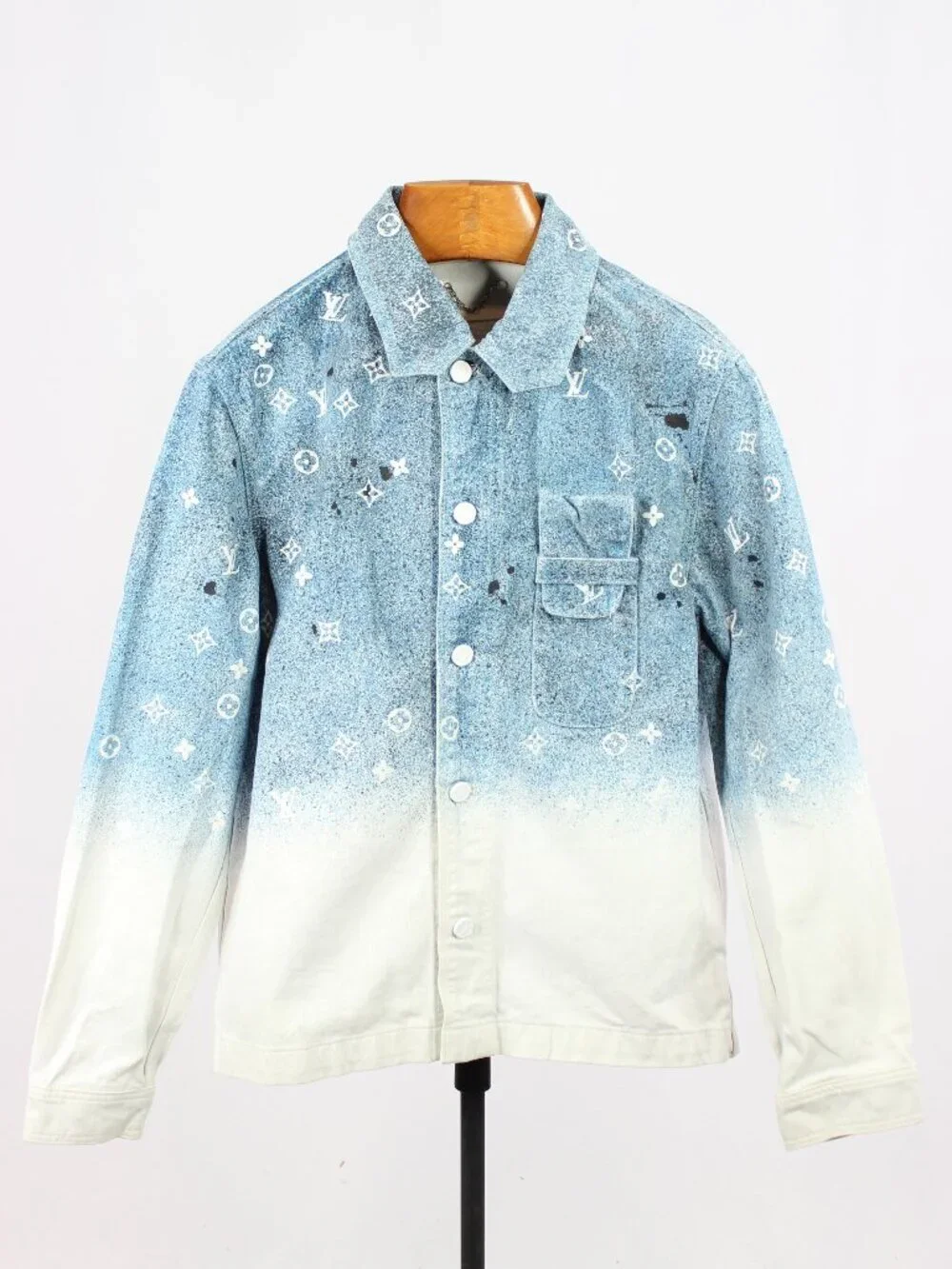 LOUIS VUITTON AW2020 Snowfall Gradient Ombre Logo Denim Overshirt, Size M - Picture 1 of 16